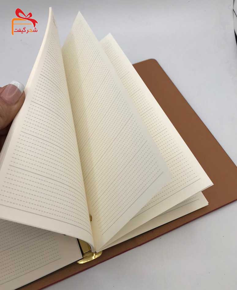 کاغذ-کرم-سررسید-شهرگیفت
